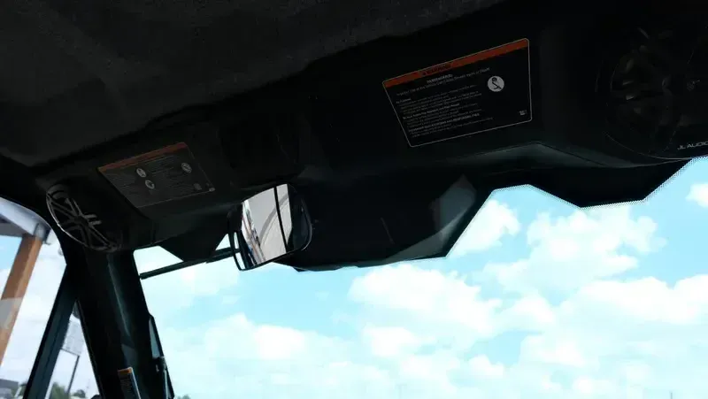 NEW 2026 CAN-AM DEFENDER MAX LIMITED CAB HD11 Image 19