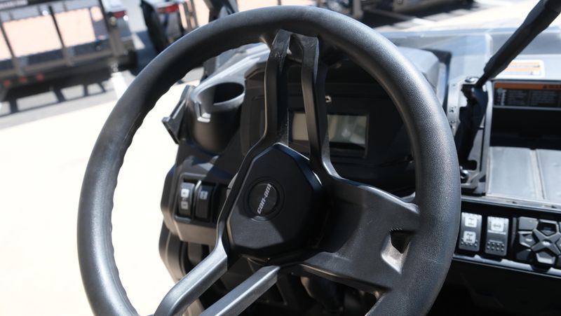 USED 2026 CAN-AM DEFENDER XT HD9 Image 13