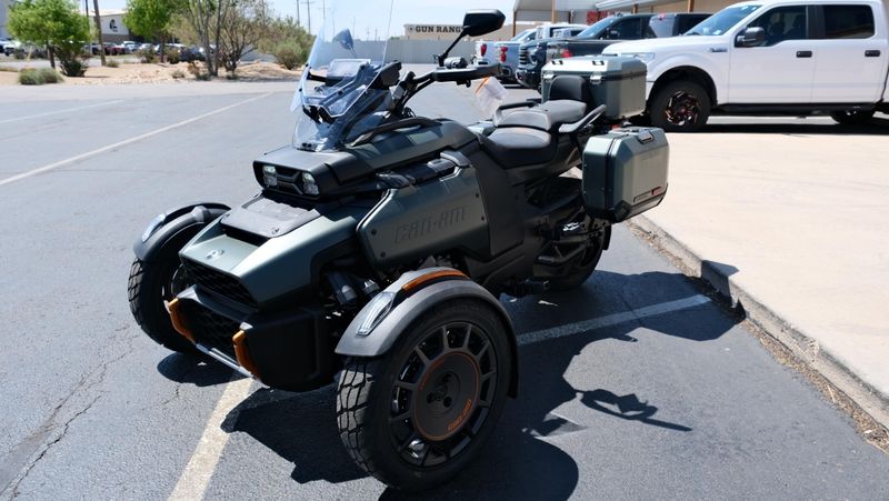 NEW 2026 CAN-AM CANYON REDROCK Image 7