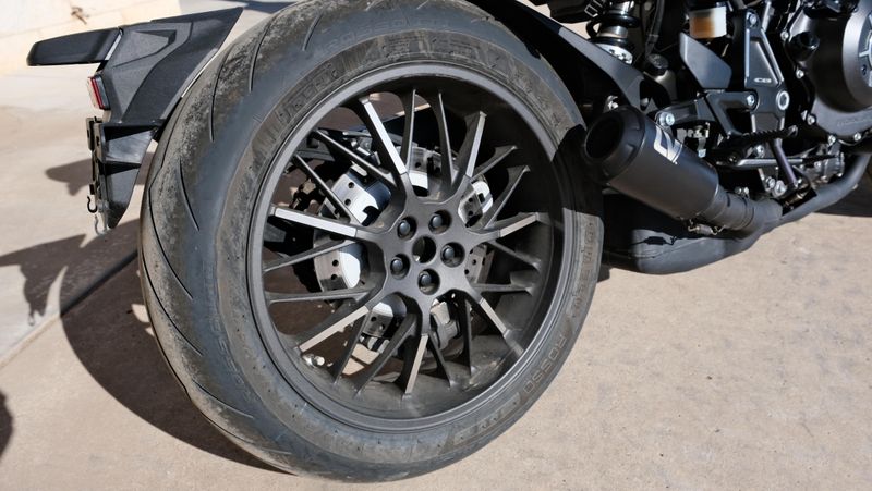 USED 2023 HONDA CB1000R BLACK EDITION Image 16