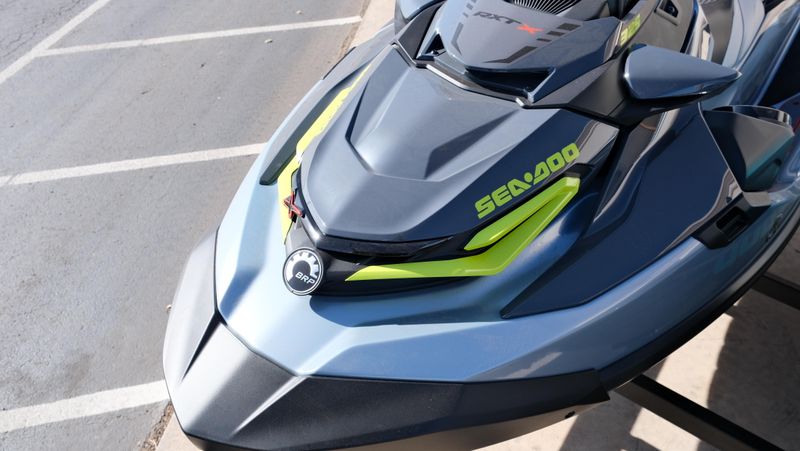 NEW 2026 SEADOO RXTX-325-WITH-SOUND-SYSTEM Image 15