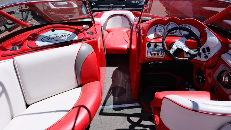 USED 2011 SANGER V 23 XTZ Image 16