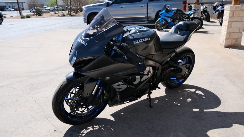 USED 2018 SUZUKI GSX250R Image 8