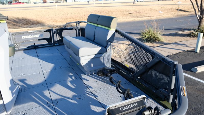 NEW 2026 SEADOO SWITCH FISH COMPACT 170HP WITH PAINTED TRAILER6 Image 7