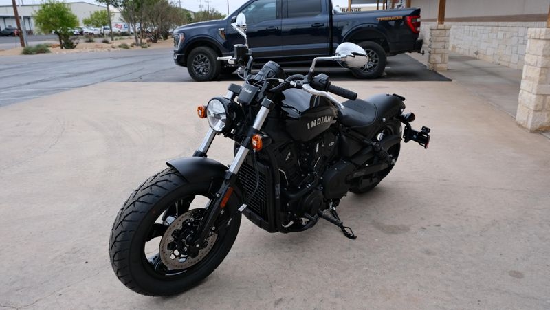 NEW 2026 INDIAN MOTORCYCLE SCOUT SIXTY BOBBER Image 8