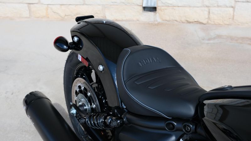NEW 2025 INDIAN MOTORCYCLE SCOUT BOBBER LIMITED BLACK METALLIC Image 13