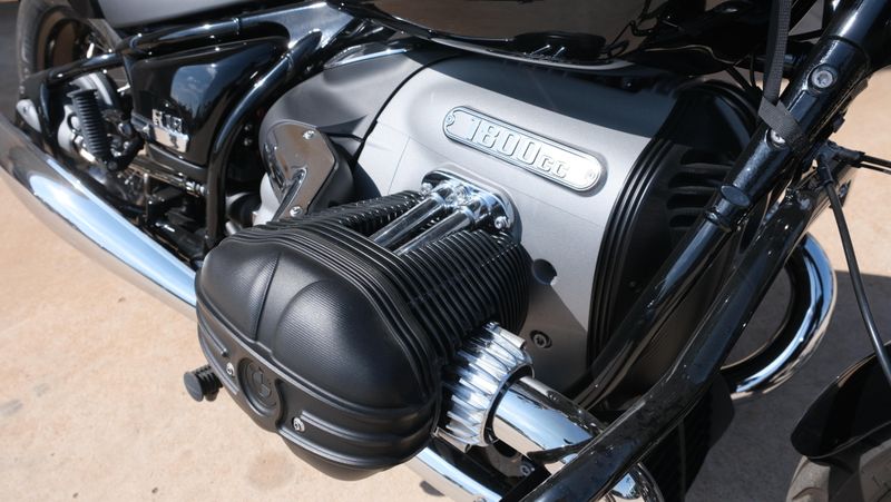 USED 2021 BMW R18 Image 10