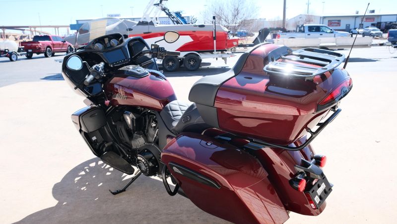 NEW 2026 INDIAN MOTORCYCLE PURSUIT DARK HORSE Image 5