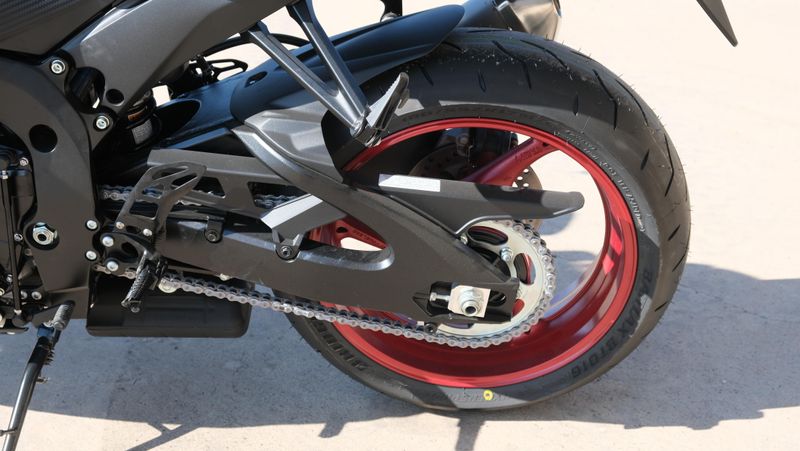 NEW 2026 SUZUKI GSXR750 Image 10