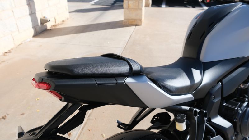 NEW 2026 YAMAHA MT07 Image 13