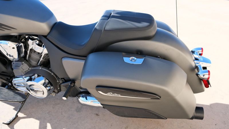 USED 2022 INDIAN MOTORCYCLE CHALLENGER Image 15