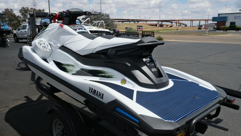 NEW 2026 YAMAHA VX DELUXE WITH AUDIO Image 5