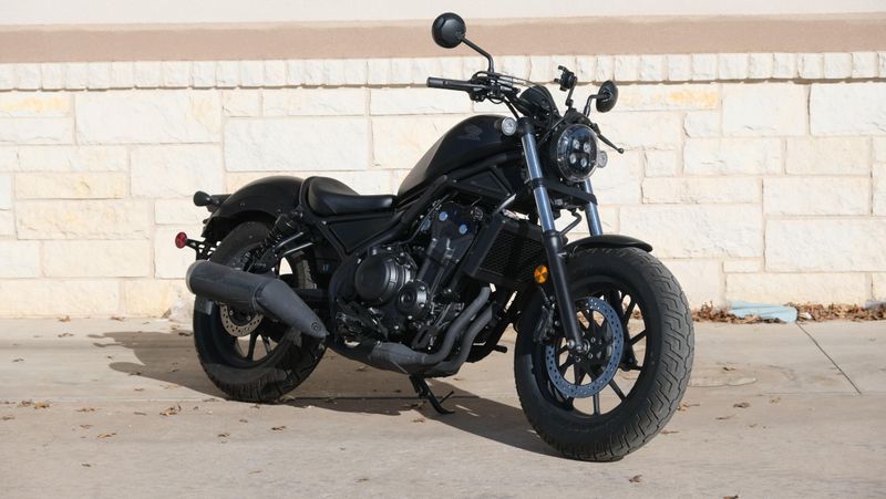 USED 2025 HONDA REBEL 500 BASE Image 1