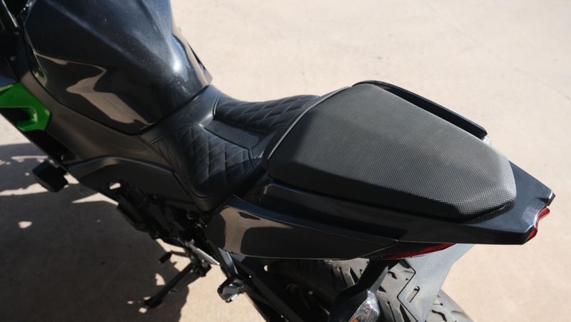 USED 2023 KAWASAKI NINJA 400 ABS Image 13