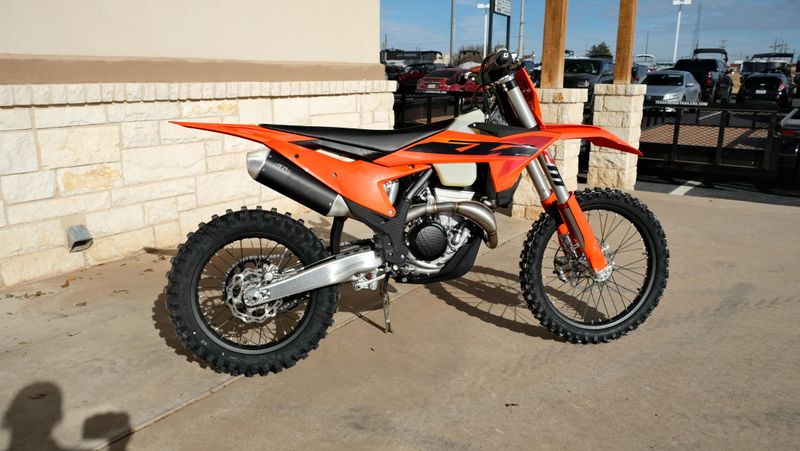 NEW 2025 KTM 350 XCF Image 2