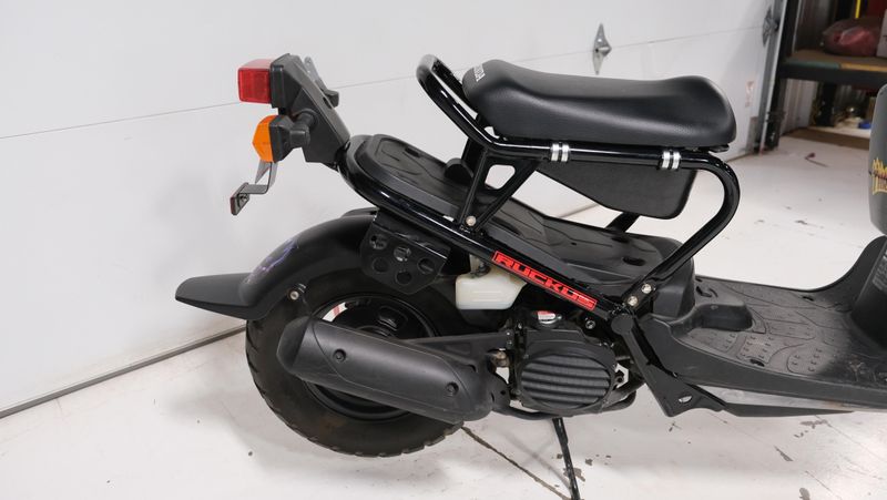 USED 2017 HONDA RUCKUS BASE Image 9