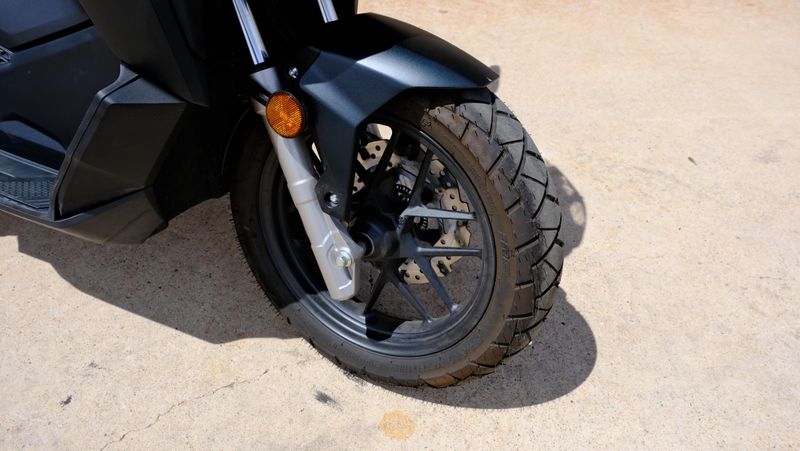 USED 2025 HONDA ADV160 Image 10