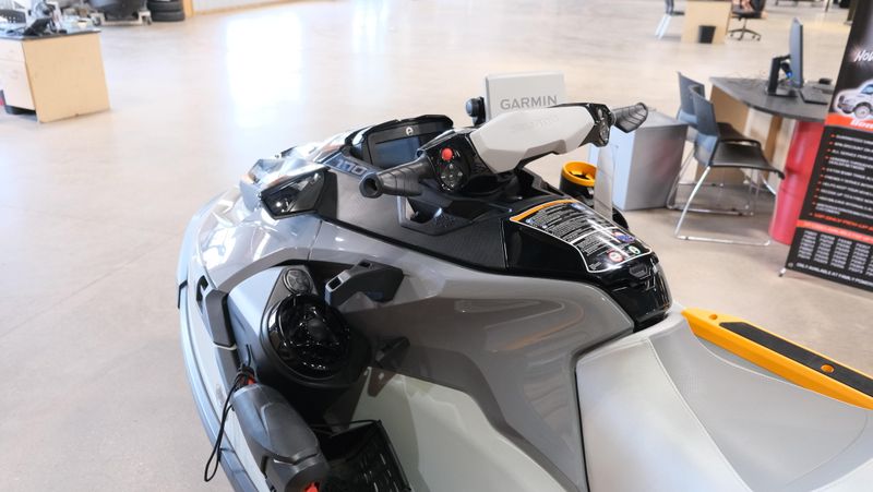 NEW 2025 SEADOO FISHPRO TROPHY 170 WITH SOUND SYSTEM IDF Image 11
