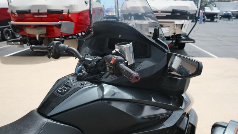 USED 2020 CAN-AM RD SPYDER RT LTD 1330 ACE SE6 AGD 20 Image 11