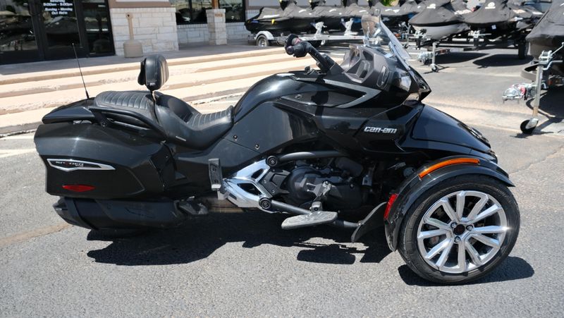 USED 2016 CAN-AM RD SPYDER F3 LTD 1330 ACE SE6 SB 16 Image 2