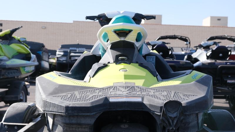 USED 2019 SEADOO PW SPARK3 900HOIBRCONVSOUND NYRB 19 Image 3