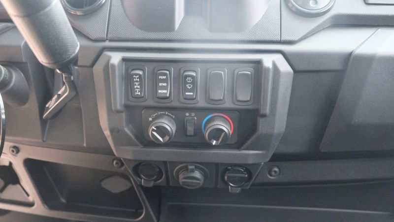 NEW 2027 POLARIS RANGER XP 1000 CAB Image 21