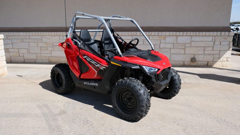 NEW 2026 POLARIS RZR 200 EFI Image 1