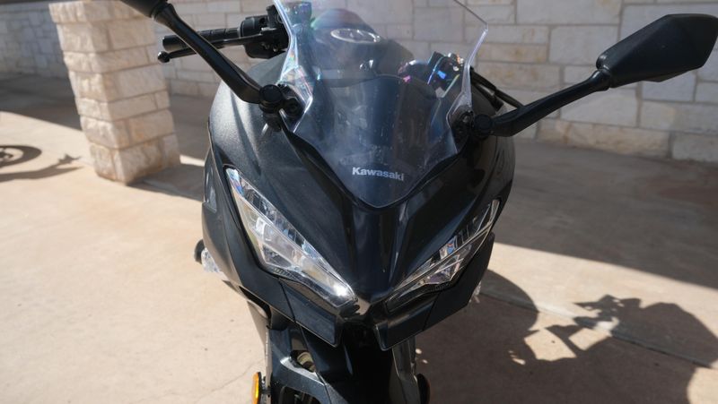 USED 2023 KAWASAKI NINJA 400 ABS Image 9