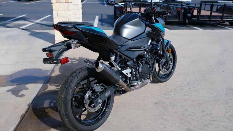 USED 2023 KAWASAKI Z400 ABS Image 3