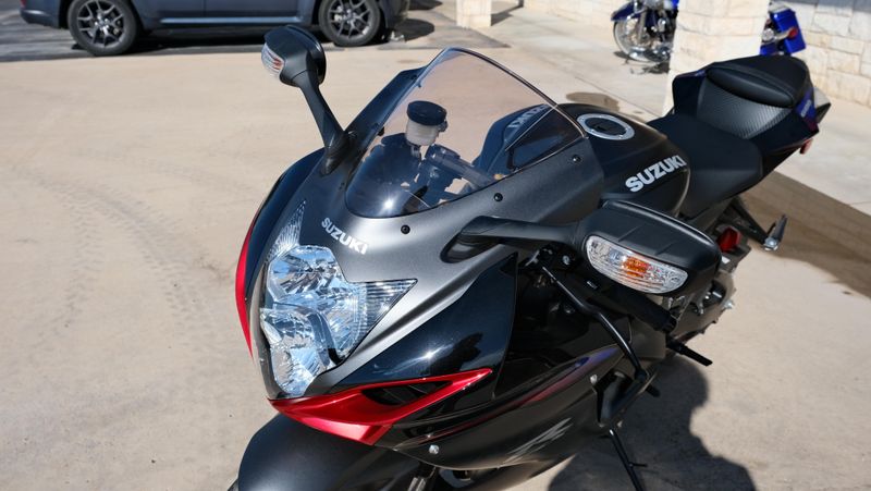 NEW 2026 SUZUKI GSXR750 Image 15