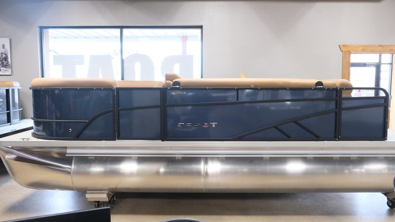 NEW 2026 CREST CONQUEST SE 200 CRUISE Image 1