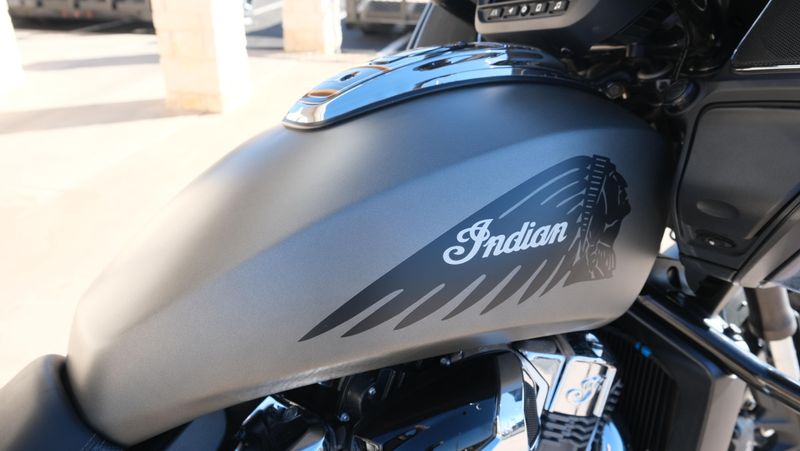 USED 2022 INDIAN MOTORCYCLE CHALLENGER Image 10