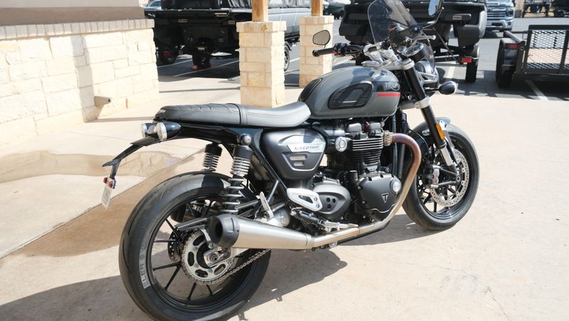 USED 2022 TRIUMPH SPEEDTWIN1200 Image 3