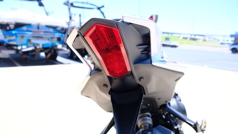 NEW 2026 YAMAHA YZF-R9 70TH ANNIVERSARY EDITION Image 16