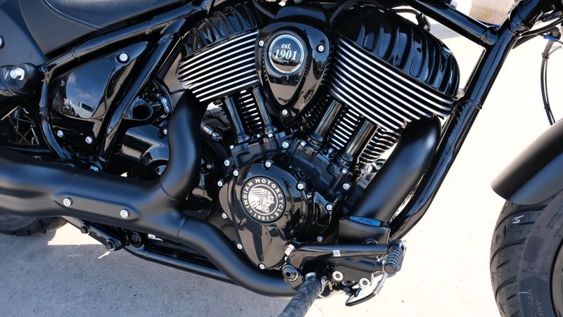 NEW 2026 INDIAN MOTORCYCLE CHIEF BOBBER DARK HORSE Image 14