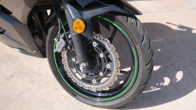 USED 2023 KAWASAKI NINJA 400 ABS Image 10