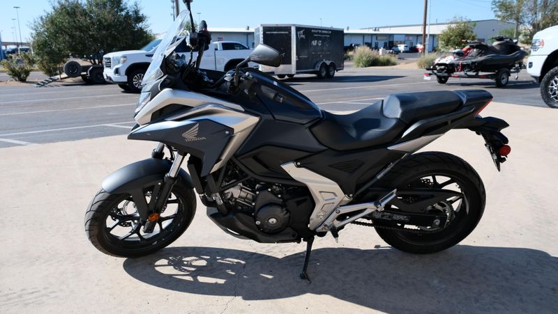 USED 2024 HONDA NC750X DCT Image 4