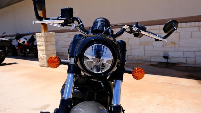 NEW 2026 INDIAN MOTORCYCLE SCOUT BOBBER LIMITED WITH TECH Image 9