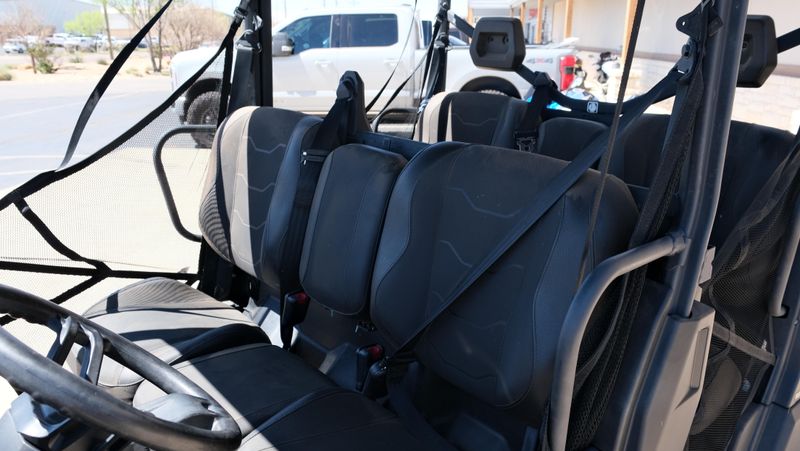 USED 2024 CAN-AM DEFENDER MAX XT HD10 Image 10
