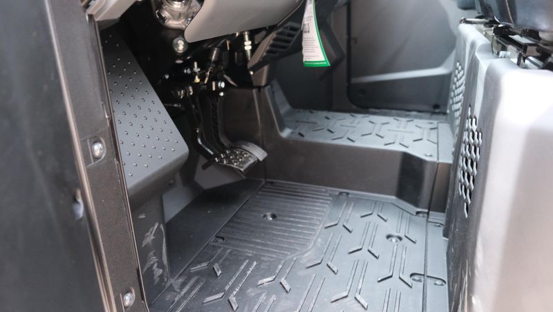 NEW 2026 KAWASAKI RIDGE CREW HVAC Image 24
