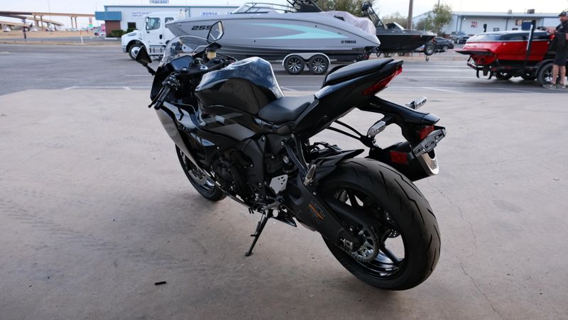 NEW 2026 KAWASAKI NINJA ZX6R ABS Image 5