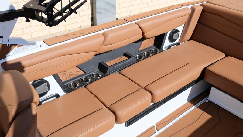 NEW 2026 AXIS A245 Image 17