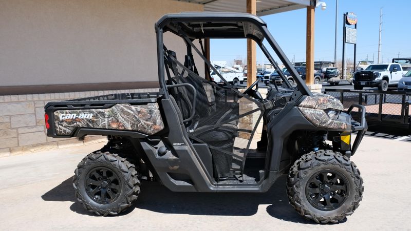 USED 2026 CAN-AM DEFENDER XT HD9 Image 2