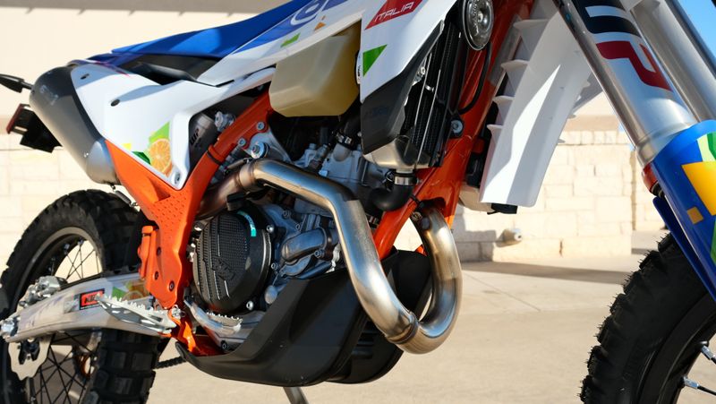 NEW 2026 KTM 500 EXCF 6 DAYS Image 10