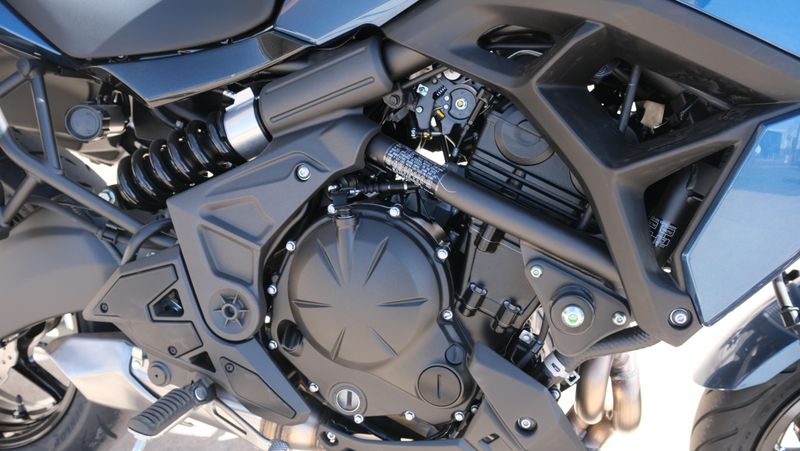 NEW 2026 KAWASAKI VERSYS 650 LT ABS Image 12