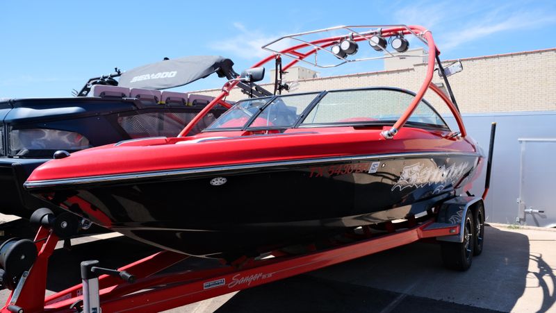 USED 2011 SANGER V 23 XTZ Image 4