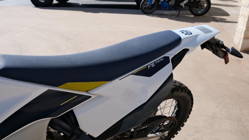 USED 2021 HUSQVARNA FE 501S Image 5