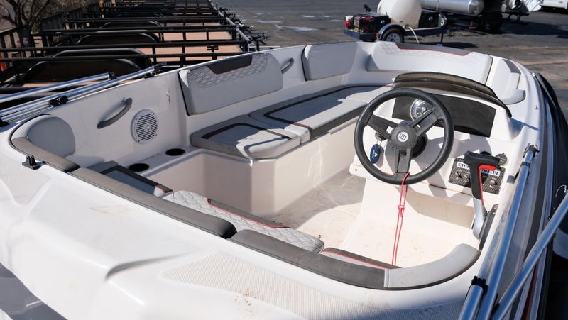 USED 2021 BAYLINER ELEMENT E16 Image 11