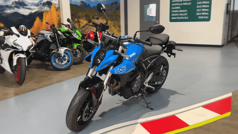 New 2025 Suzuki GSX-8S Image 5