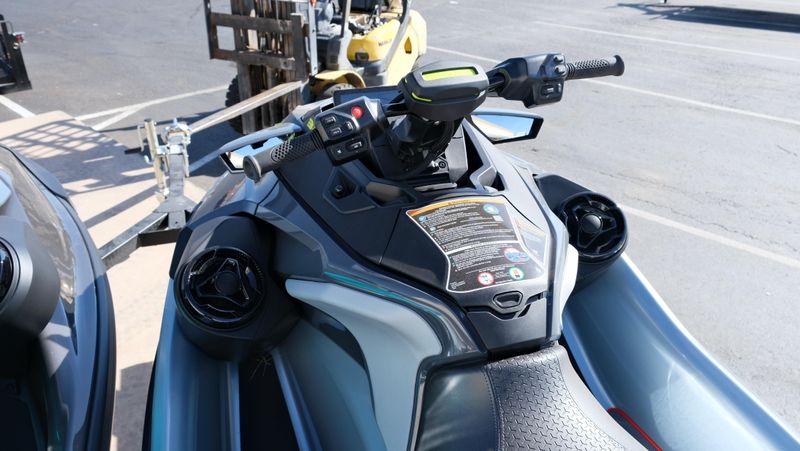 NEW 2026 SEADOO RXTX-325-WITH-SOUND-SYSTEM Image 5